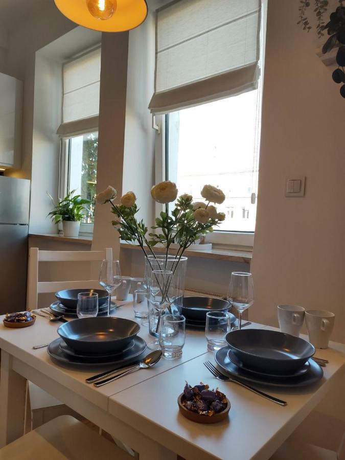 Day & Night By Cooee Apartments Varsavia Esterno foto
