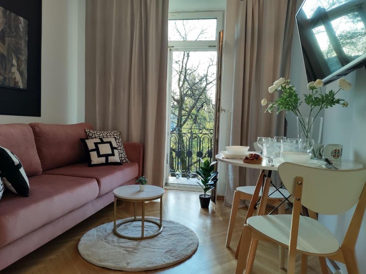 Day & Night By Cooee Apartments Varsavia Esterno foto