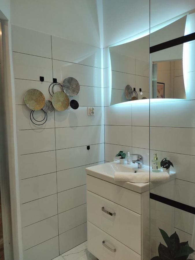 Day & Night By Cooee Apartments Varsavia Esterno foto