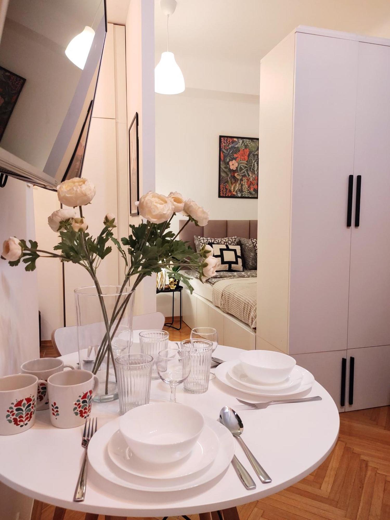 Day & Night By Cooee Apartments Varsavia Esterno foto